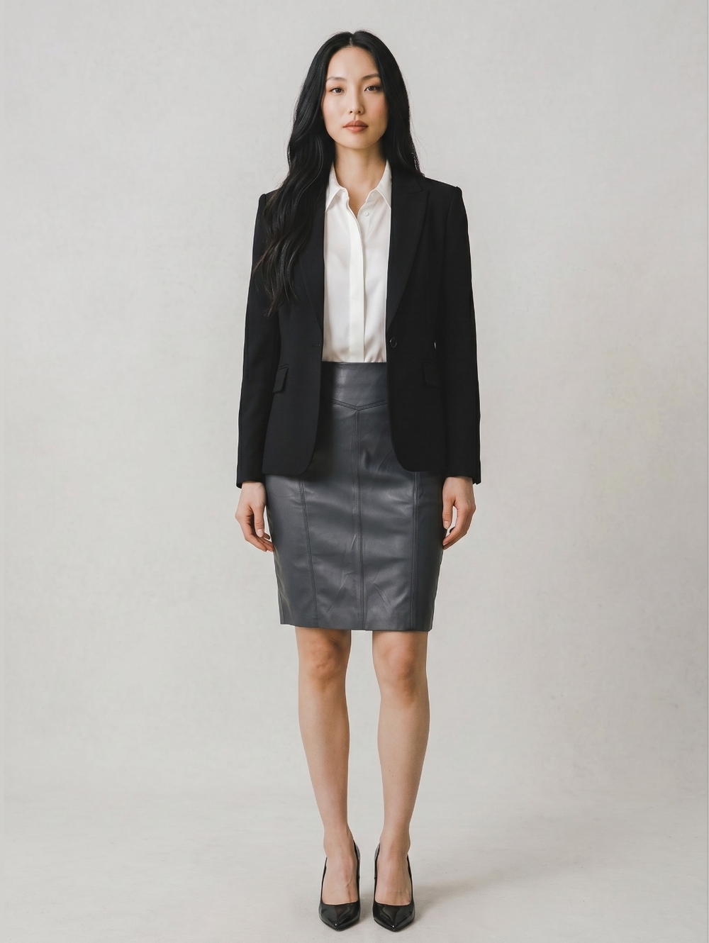 NEW Express Vegan Leather Sleek Skirt Black Pencil Skirt Womens Size 12 - Picture 6 of 6